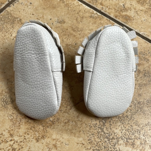 Esprit white moccasins with fringe for baby 0 to 6 months - Picture 5 of 5